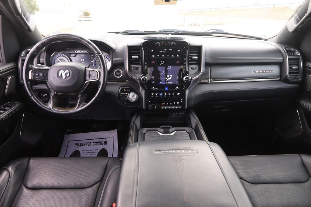 Ram 1500 Vehicle Full-screen Gallery Image 21