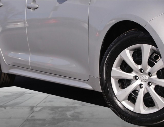 Toyota Corolla Vehicle Image 03