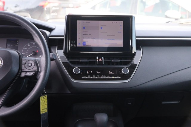 Toyota Corolla Vehicle Image 21