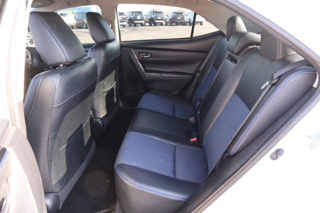 Toyota Corolla Vehicle Image 09