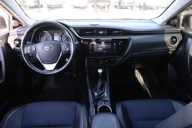 Toyota Corolla Vehicle Image 18