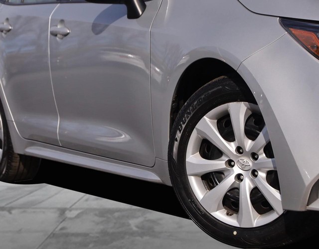 Toyota Corolla Vehicle Image 03