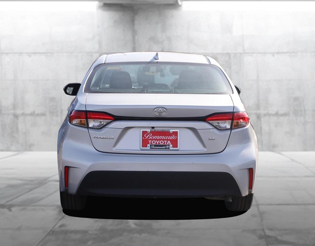 Toyota Corolla Vehicle Image 06