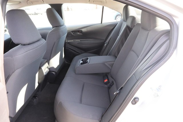 Toyota Corolla Vehicle Image 09