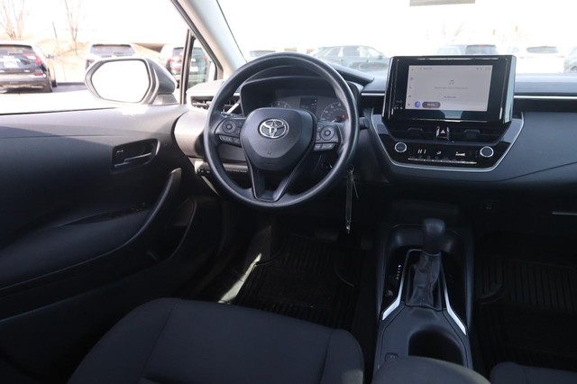 Toyota Corolla Vehicle Image 18