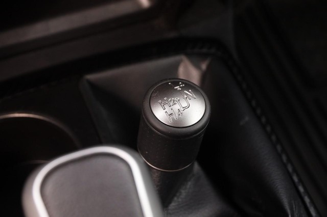 Toyota 4Runner Vehicle Image 18