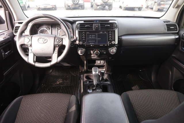 Toyota 4Runner Vehicle Image 20