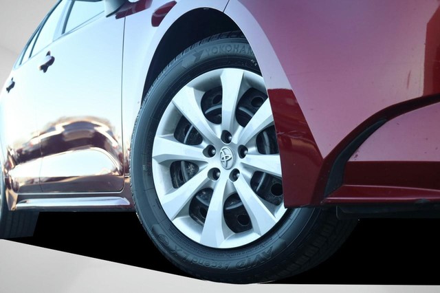 Toyota Corolla Vehicle Image 03