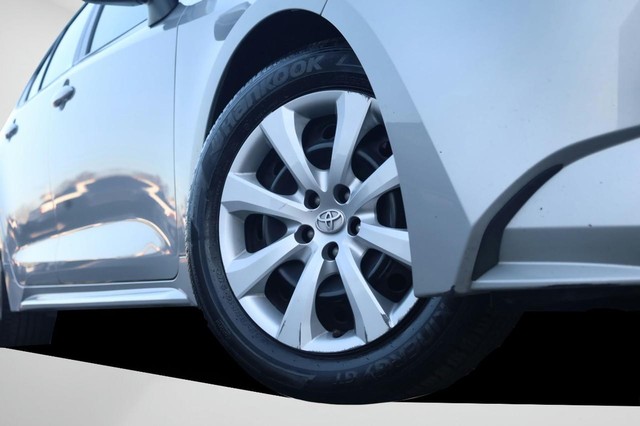 Toyota Corolla Vehicle Image 03