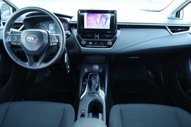 Toyota Corolla Vehicle Image 21