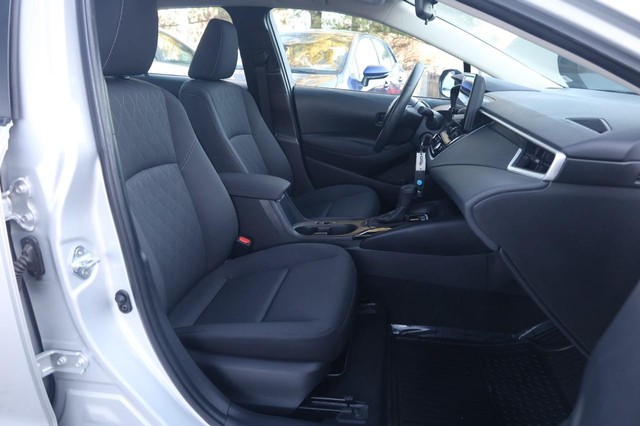 Toyota Corolla Vehicle Image 23