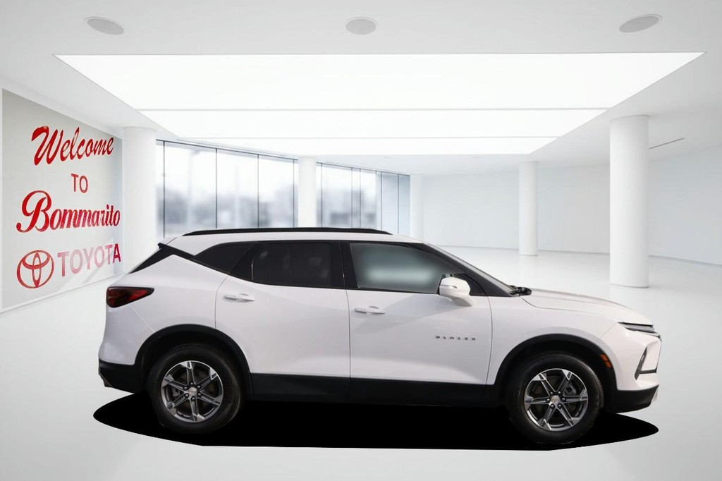 Chevrolet Blazer Vehicle Full-screen Gallery Image 5