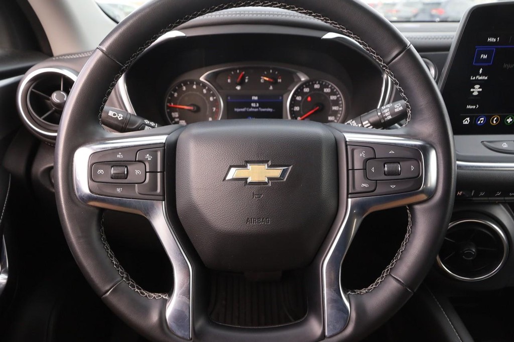 Chevrolet Blazer Vehicle Full-screen Gallery Image 11
