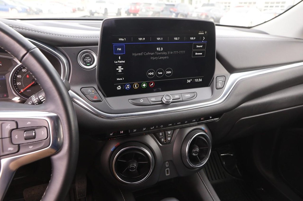 Chevrolet Blazer Vehicle Full-screen Gallery Image 16