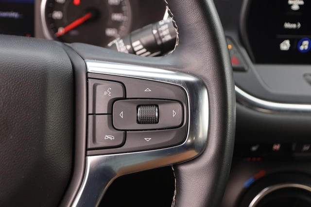 Chevrolet Blazer Vehicle Image 13