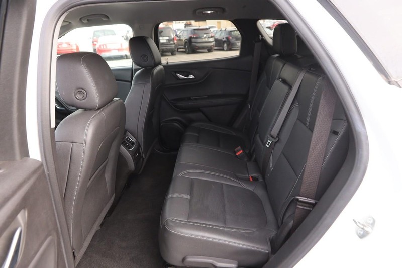 Chevrolet Blazer Vehicle Image 10