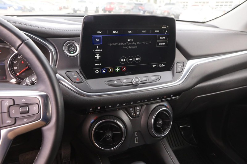 Chevrolet Blazer Vehicle Image 16