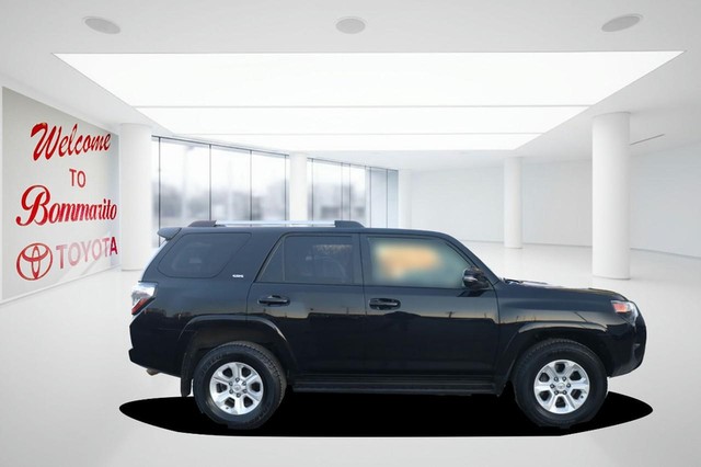 Toyota 4Runner Vehicle Image 05