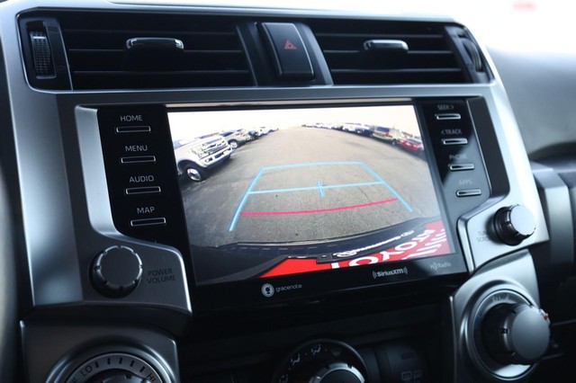 Toyota 4Runner Vehicle Image 13