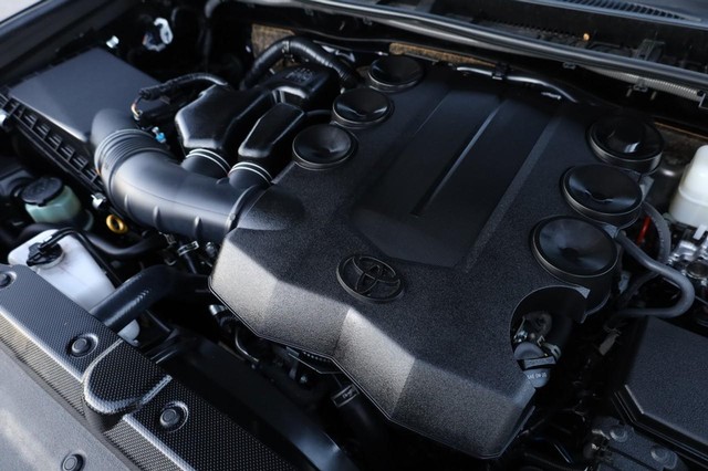 Toyota 4Runner Vehicle Image 26
