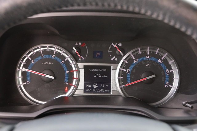 Toyota 4Runner Vehicle Image 13