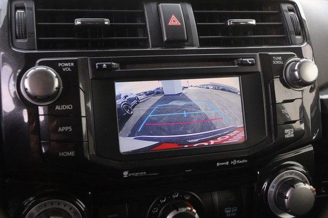 Toyota 4Runner Vehicle Image 15