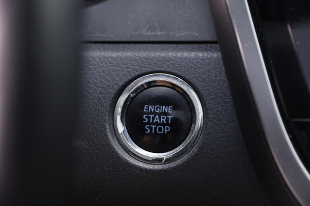 Toyota Camry Vehicle Image 15