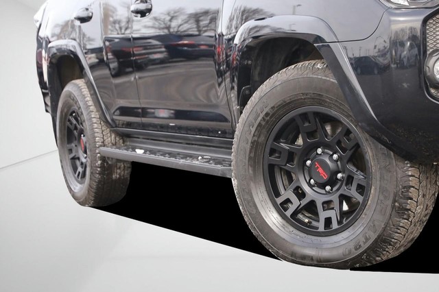 Toyota 4Runner Vehicle Image 03