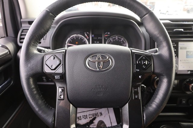 Toyota 4Runner Vehicle Image 11