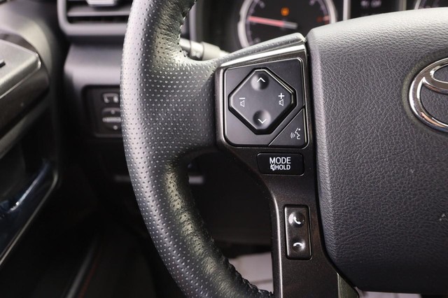 Toyota 4Runner Vehicle Image 12