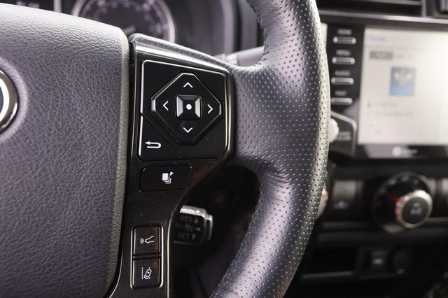 Toyota 4Runner Vehicle Image 13