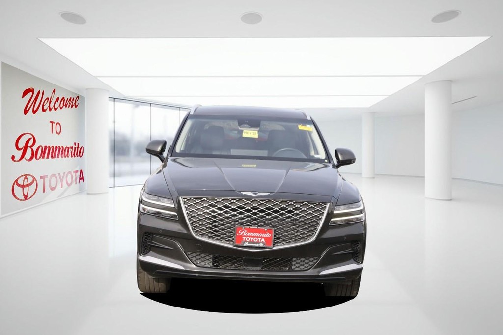 Genesis GV80 Vehicle Full-screen Gallery Image 4