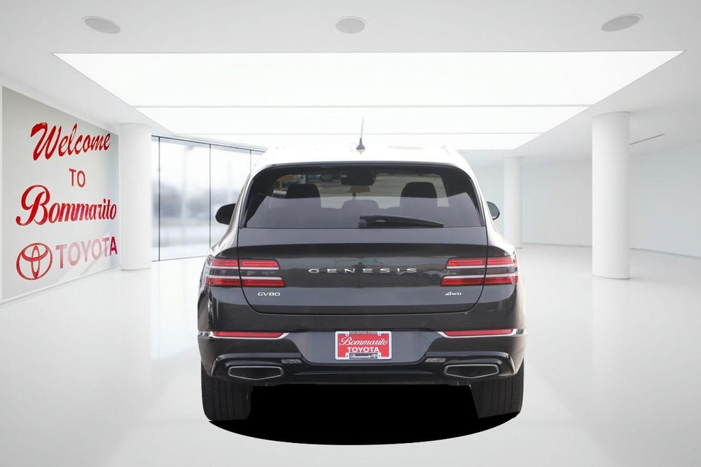 Genesis GV80 Vehicle Full-screen Gallery Image 6