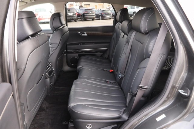 Genesis GV80 Vehicle Image 10