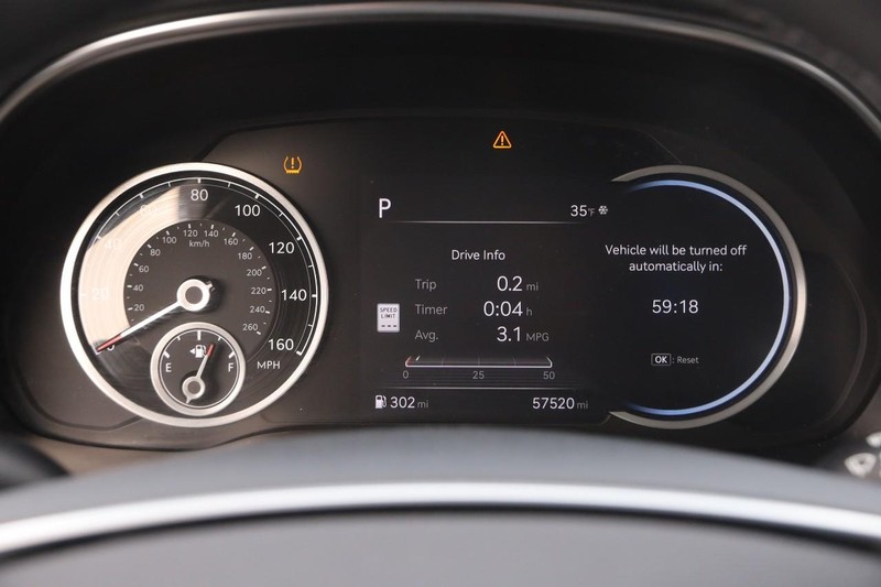 Genesis GV80 Vehicle Image 14