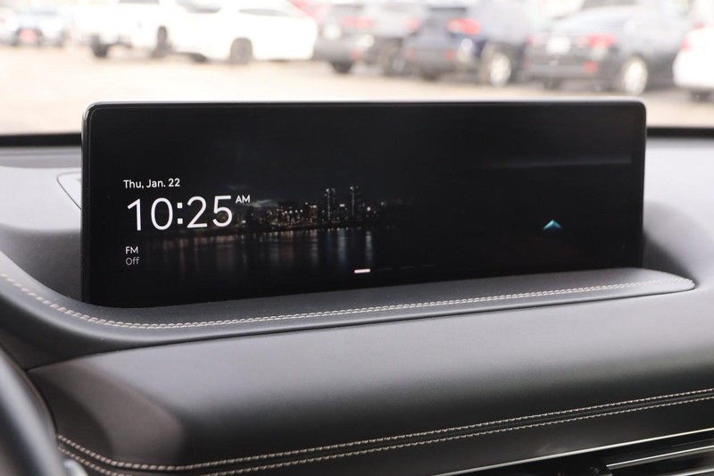 Genesis GV80 Vehicle Image 16