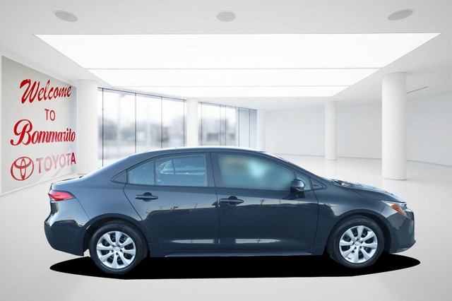 Toyota Corolla Vehicle Image 05