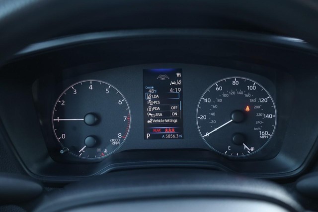 Toyota Corolla Vehicle Image 10