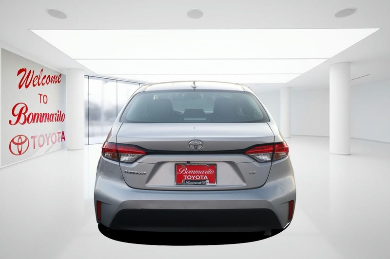 Toyota Corolla Vehicle Image 06