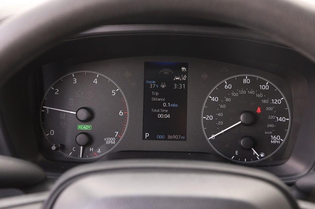 Toyota Corolla Vehicle Image 13