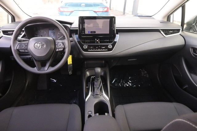 Toyota Corolla Vehicle Image 18