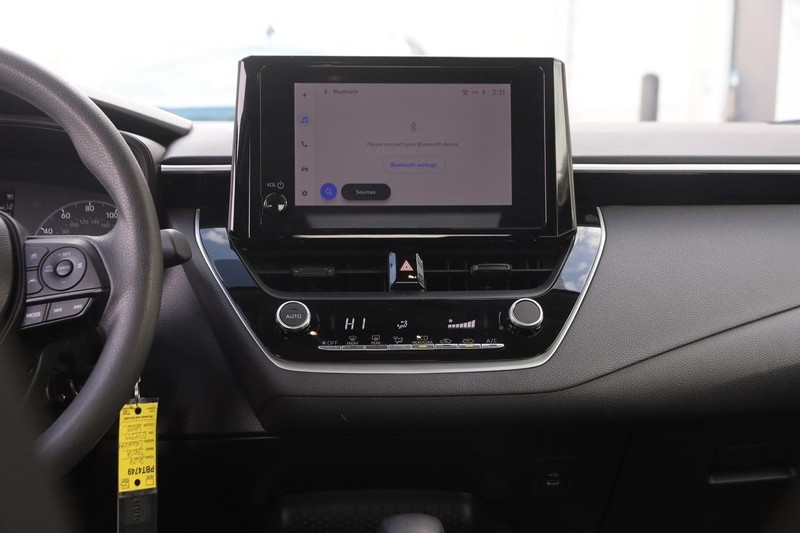 Toyota Corolla Vehicle Image 21