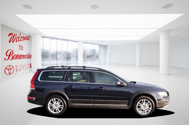Volvo XC70 Vehicle Image 05