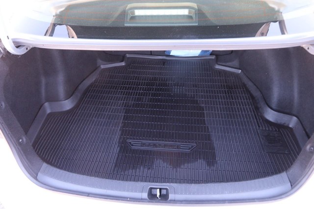 Toyota Corolla Vehicle Image 07