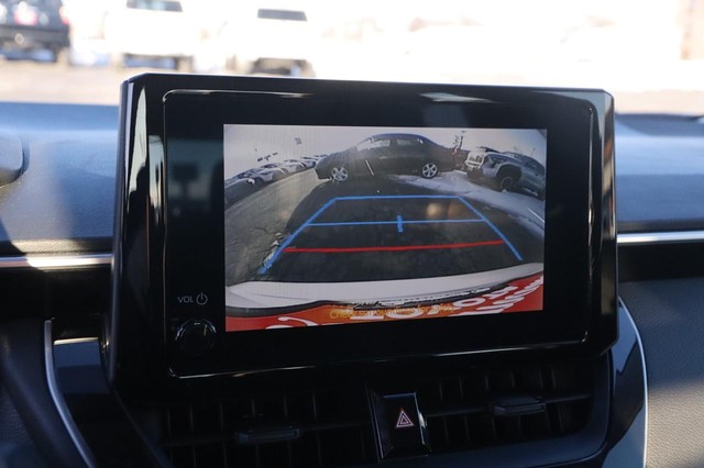 Toyota Corolla Vehicle Image 15