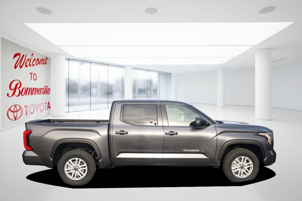 Toyota Tundra 4WD Vehicle Full-screen Gallery Image 5