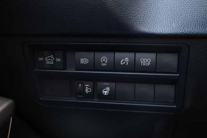 Toyota Tundra 4WD Vehicle Image 17