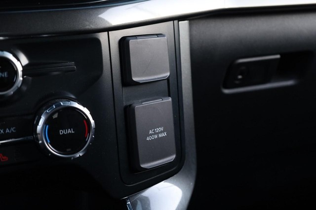 Ford F-150 Vehicle Image 16