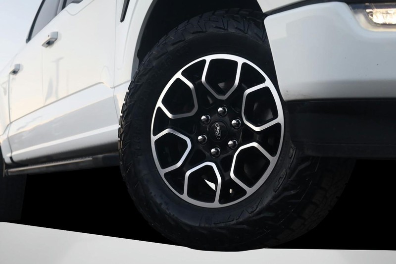 Ford F-150 Vehicle Image 03