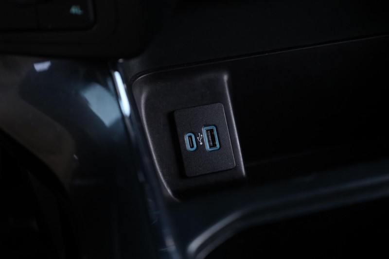 Ford F-150 Vehicle Image 17